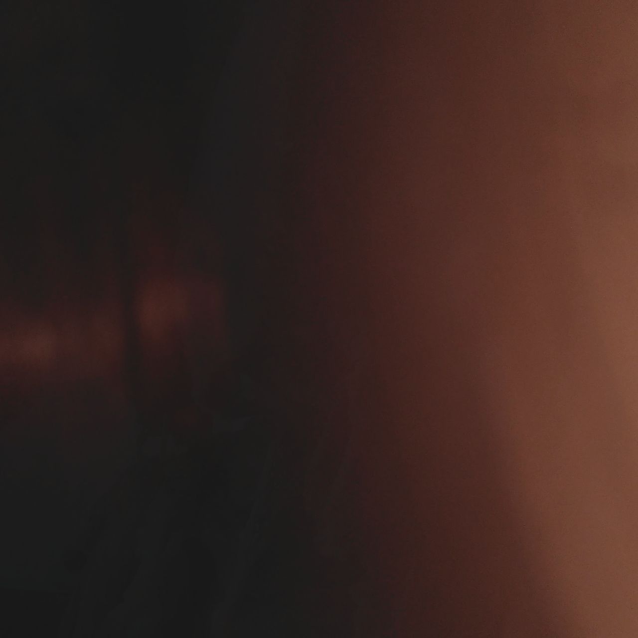 Das innere einer akustischen Gitarre